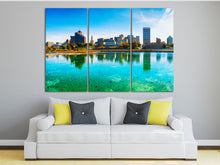 Charger l&#39;image dans la galerie, Memphis Skyline home decor canvas print