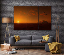 Charger l&#39;image dans la galerie, Uluru Ayers Rock at Sunset Australia Canvas Eco Leather Print, Made in Italy!