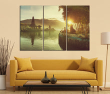 Laden Sie das Bild in den Galerie-Viewer, Pura Ulun Danu Bratan Temple Bali Indonesia Home Decor Canvas