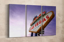 Laden Sie das Bild in den Galerie-Viewer, Welcome to Fabulous Las Vegas sign wall decor canvas print
