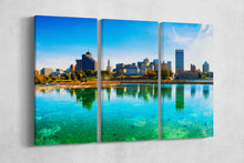 Laden Sie das Bild in den Galerie-Viewer, Memphis Skyline wall art canvas print