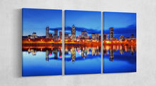 Charger l&#39;image dans la galerie, Montreal Canada wall art canvas print