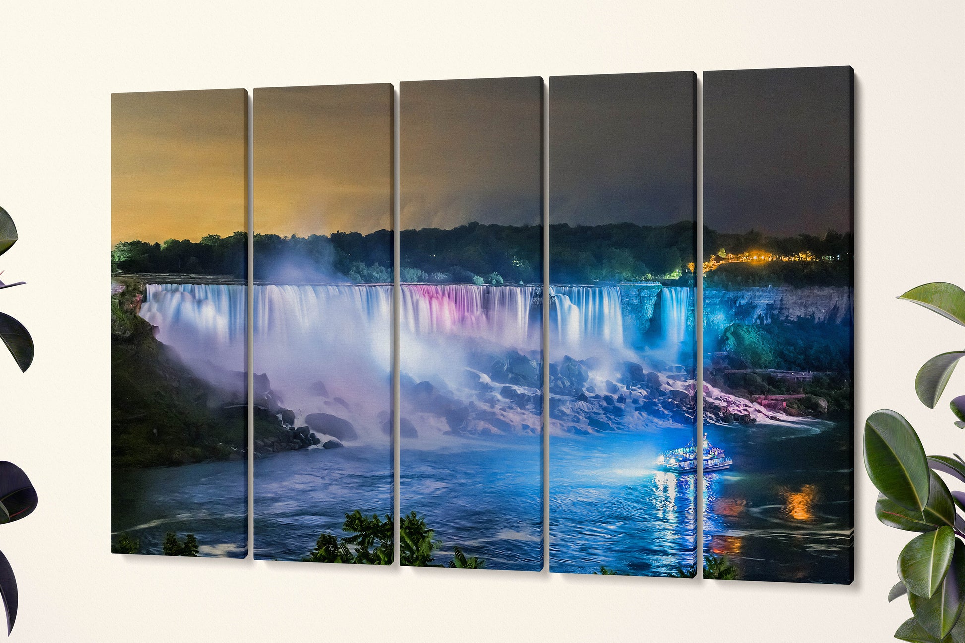 Niagara Falls by night, Ontario, Canada Leather Print