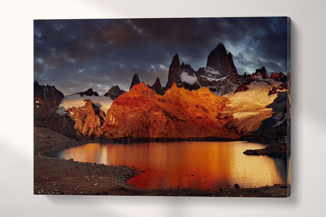 Laguna de Los Tres, Patagonia, Argentina canvas