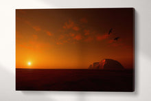 Charger l&#39;image dans la galerie, Uluru Ayers Rock at Sunset Australia Canvas Eco Leather Print, Made in Italy!