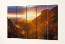 Charger l&#39;image dans la galerie, Mountains Dramatic Sunset Wall Art Canvas Eco Leather Print 5 Panels
