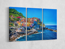 Laden Sie das Bild in den Galerie-Viewer, Manarola Cinque Terre Liguria Italy Canvas Eco Leather Print, Made in Italy!