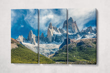 Charger l&#39;image dans la galerie, Monte Fitz Roy, Andes, Patagonia canvas eco leather print