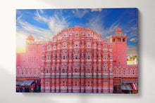 Carica l&#39;immagine nel visualizzatore di Gallery, Pink Palace Hawa Mahal, Jaipur India at sunset canvas eco leather print