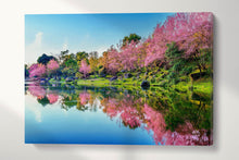 Carica l&#39;immagine nel visualizzatore di Gallery, Japan Cherry Tree Blossom Lake Reflection Wall Art Canvas Eco Leather Print