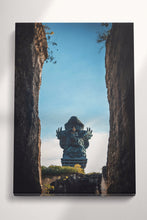 Laden Sie das Bild in den Galerie-Viewer, Garuda Wisnu Kencana statue Bali Canvas Wall Art Home Decor Eco Leather Print Black Frame